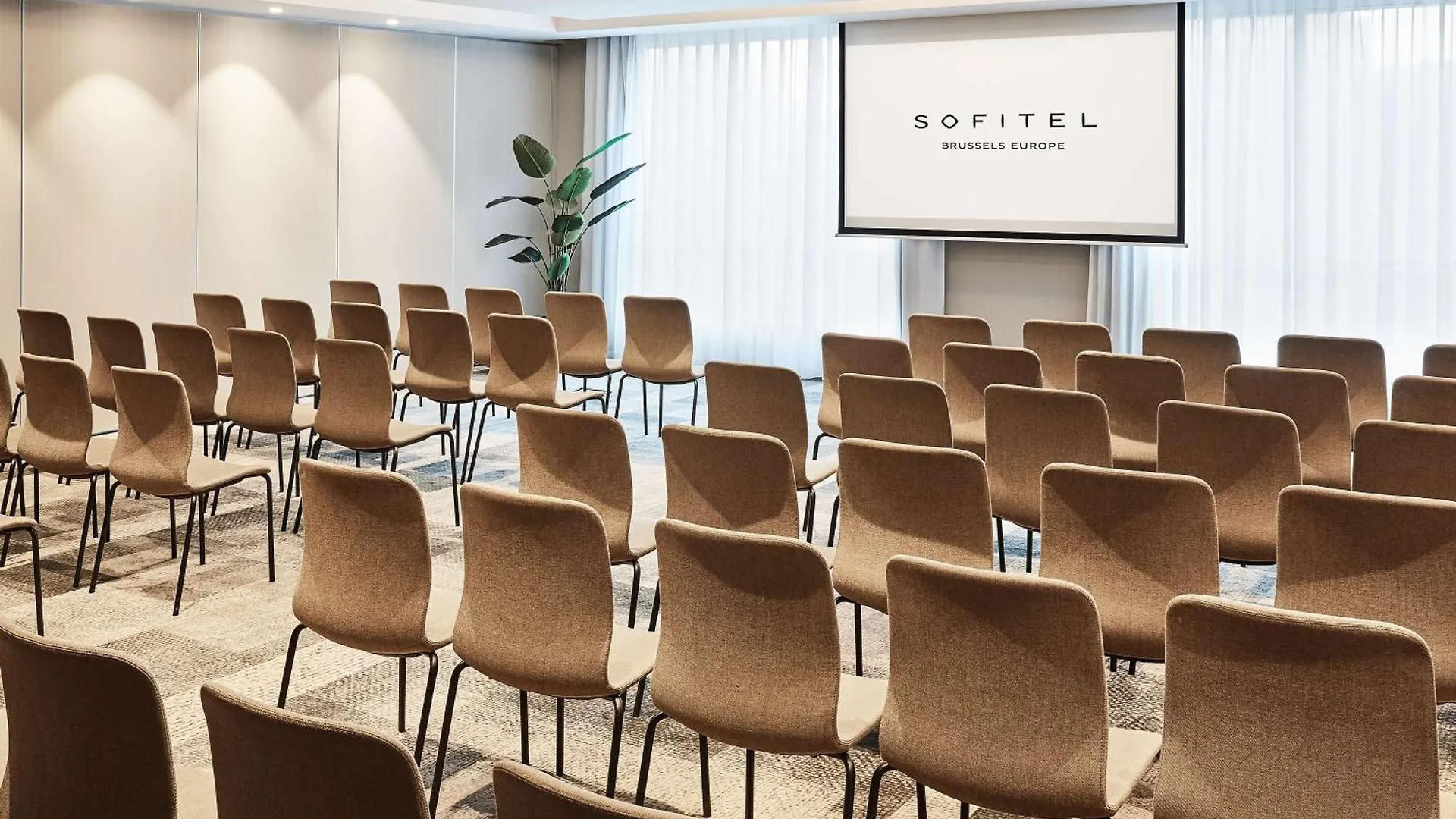 Sofitel Brussels Europe Hotel Etterbeek 5*,